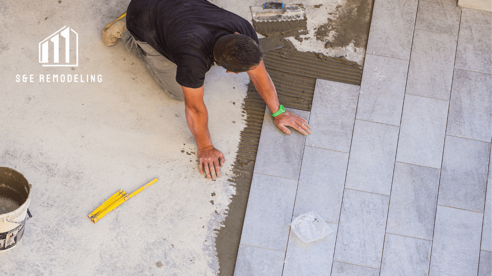 tile contractors and backsplash