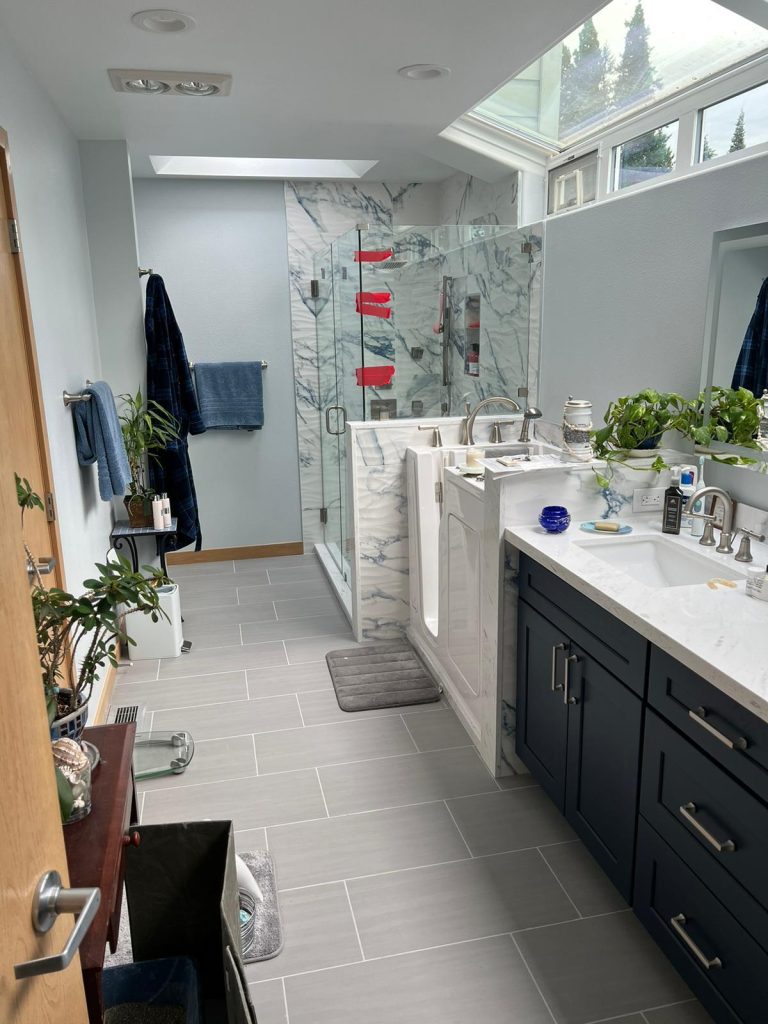 burien jacuzzi bath remodel and walk-in shower