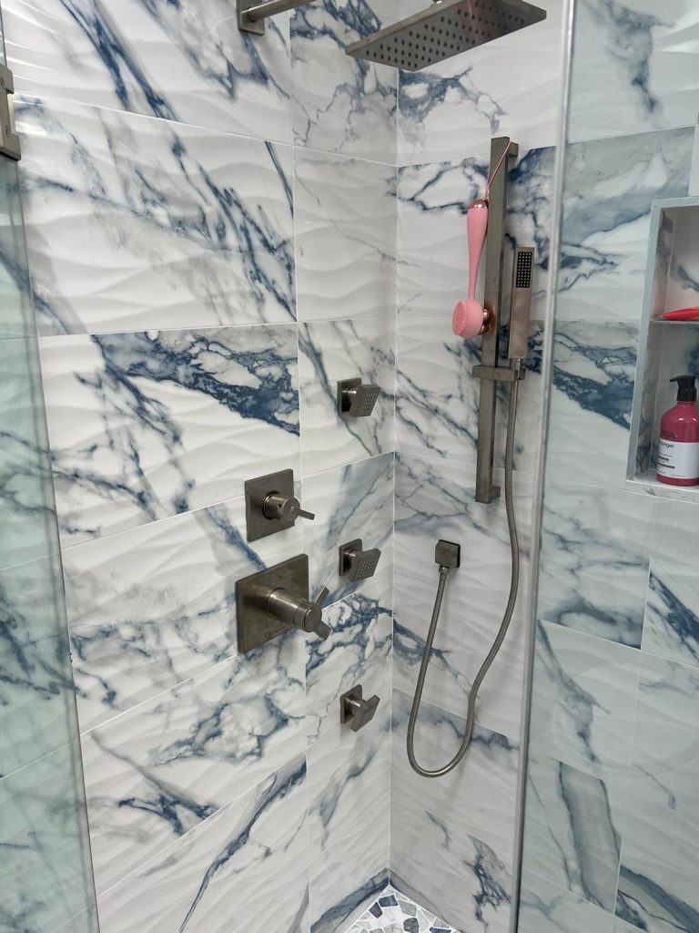 burien jacuzzi bath remodel and walk-in shower